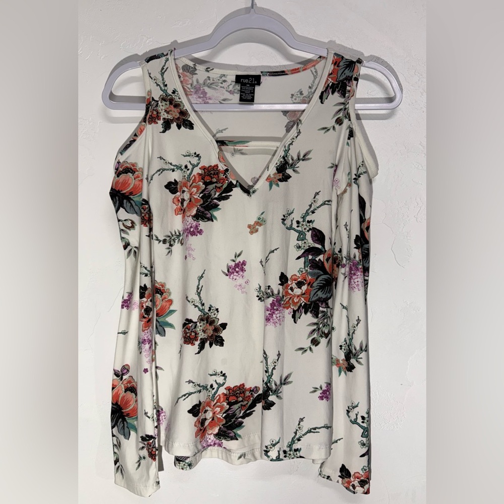 Rue21 Multicolor Floral Women’s XS Top